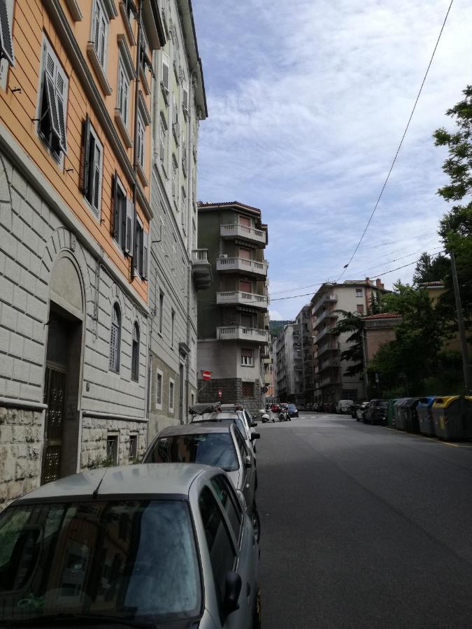 Appartement Casa Giuliana à Trieste Extérieur photo